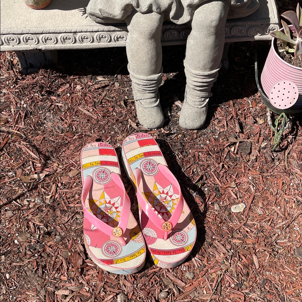 Tory Burch Pink Patterned woman’s sandals/ flip flops